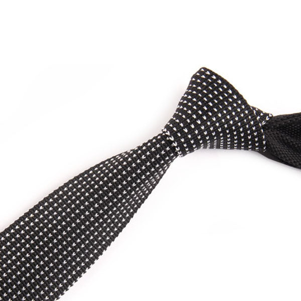 黒地-白-柄-ニット-ネクタイ-ニットタイプ-全長-約141cm-剣幅-約5cm-クール系-清涼感-男女-祝-おしゃれ-かわいい-結婚式-カジュアル-シンプル-スーツ-人気-プレゼント-ギフト-入園式-入学式-成人式