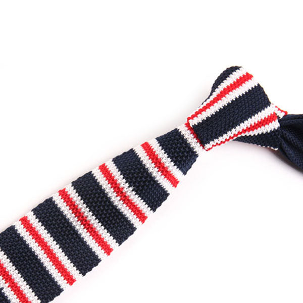 紺-白-赤-細縞-ニット-ネクタイ-ニットタイプ-全長-約141cm-剣幅-約5cm-クール系-清涼感-男女-祝-おしゃれ-かわいい-結婚式-カジュアル-シンプル-スーツ-人気-プレゼント-ギフト-入園式-入学式-成人式