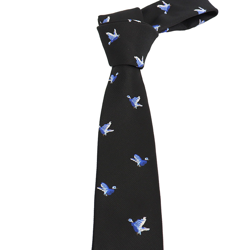 ブラック生地-青い鳥-刺繍-可愛い-動物-ネクタイ-ペット-ポリエステル-全長-約-145cm-剣幅-約-6cm-おしゃれ-かわいい-結婚式-カジュアル-シンプル-スーツ-人気-プレゼント-ギフト-春-成人式