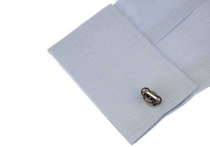 歯車-黒銀色-カフスボタン-銀色-系-男女-カフリングス-営業マン-おしゃれ-かわいい-結婚式-カジュアル-シンプル-スーツ-人気-プレゼント-ギフト-入園式-入学式-成人式