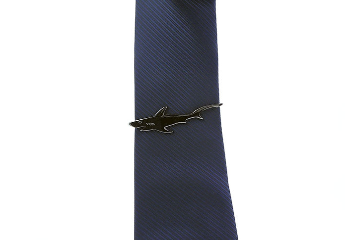 ブラック-シャーク-タイピン-色-黒-ブラック-魚-おしゃれ-男女-タイピン-プレゼント-大人気-成人式-卒業式-結婚式-カフス専門店