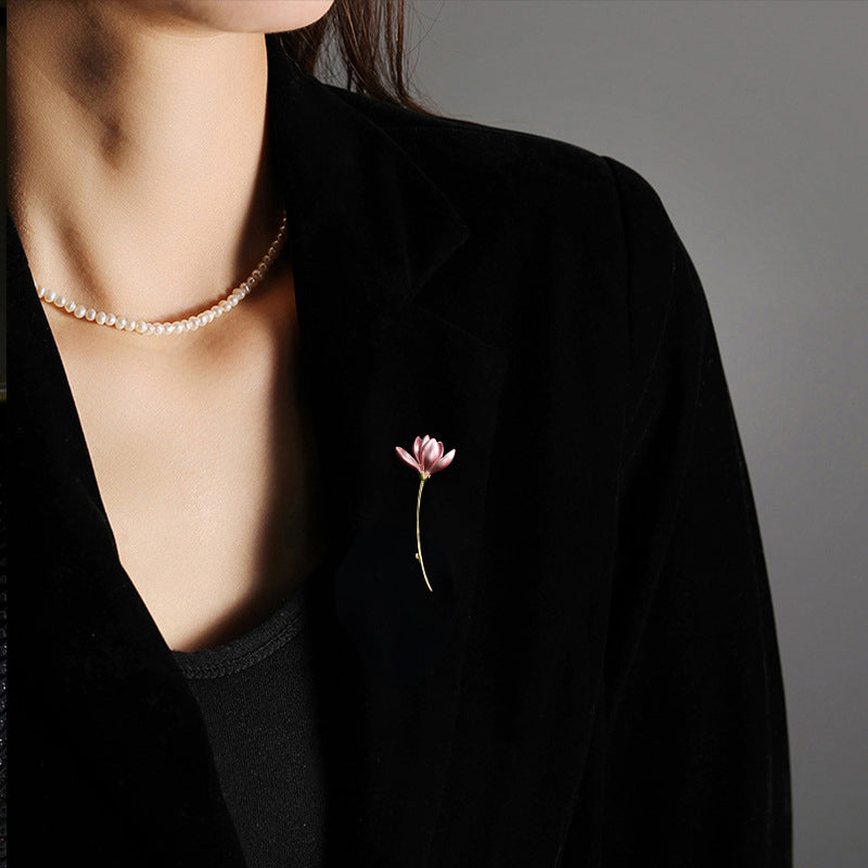 ピンクの蓮の花 ブローチ ファッション コサージュ ピン エレガント 可愛い おしゃれ アクセサリー プレゼント 贈り物 メンズ レディース 子供 ジュエリー カフス専門店