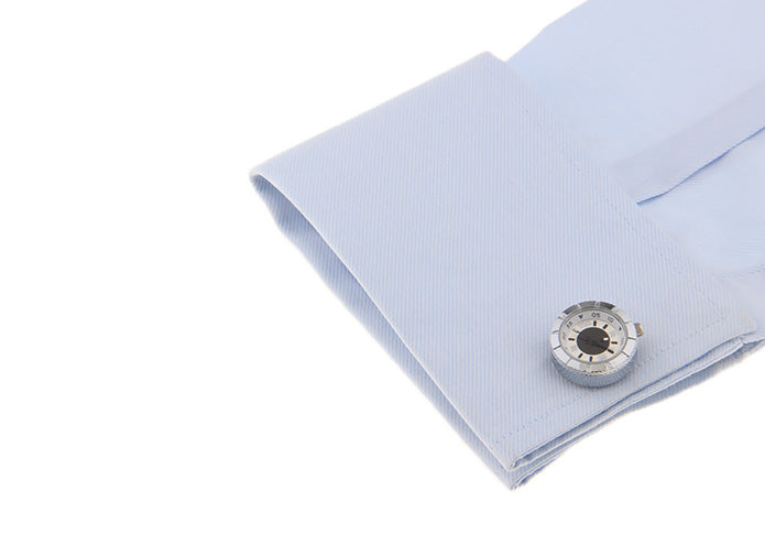 時計-動きます-まるで時計-高級-銀色-カフスボタン-シルバー-おしゃれ-男女-カフリングス-個性-プレゼント-可愛い-機能付き-大人気-結婚式-カフス専門店