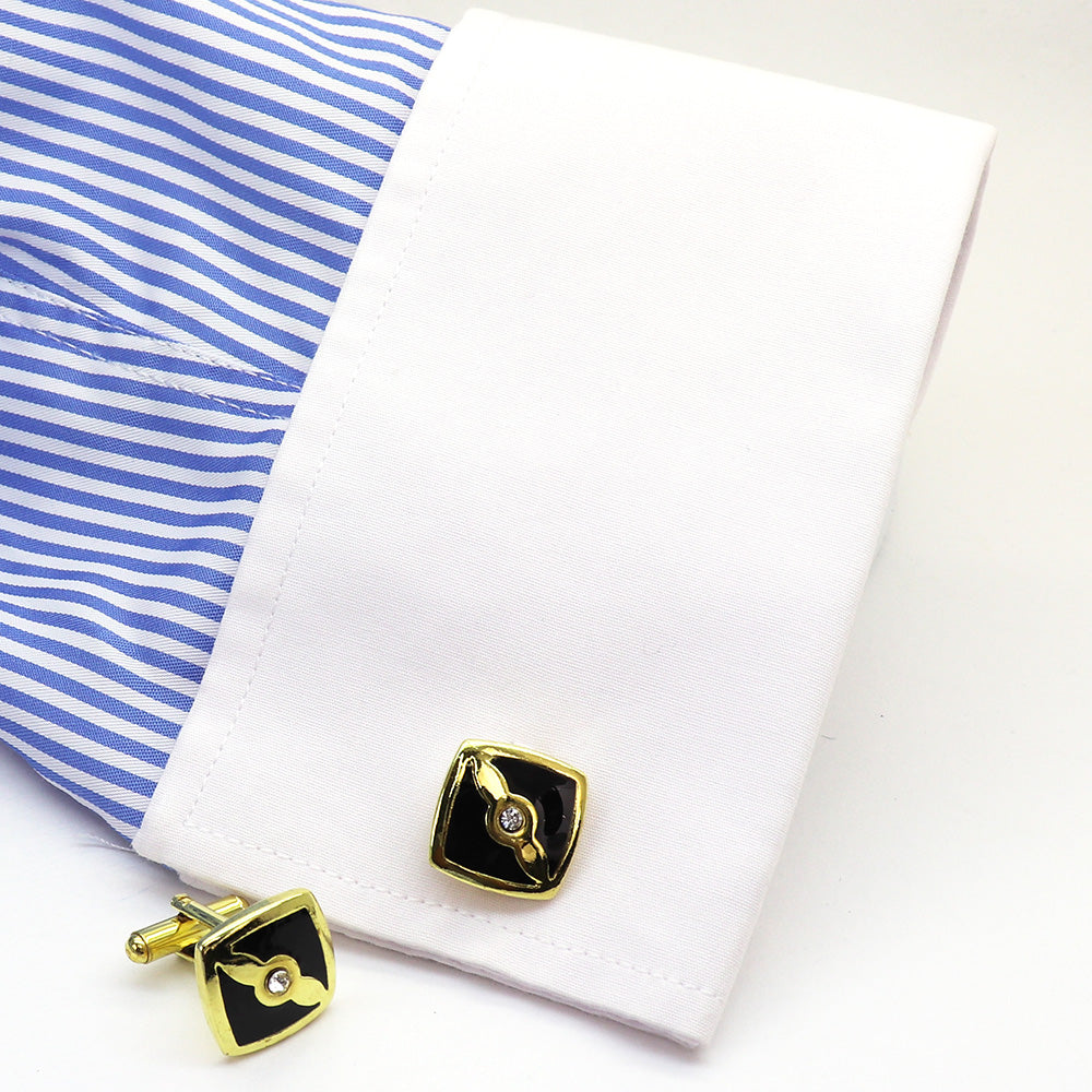 【 即日発送 】 ■ 四角形【 色 ：ゴールド＆黒】カフスボタン ■ [ 1000円ぽっきり マラソン買い回り 対象 黒系 男女 営業マン おしゃれシンプル スーツ シャツ 人気 プレゼント 正装 ウエディング 入園式 入学式 ]