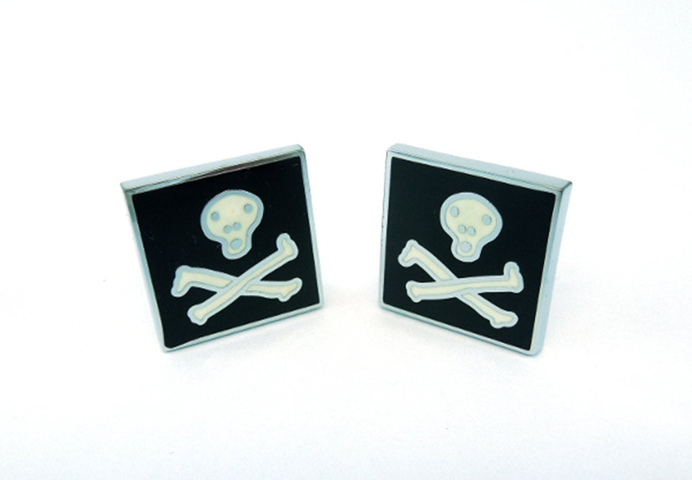 海賊旗-カフスボタン-ブラック-カフスボタン-黒系-ブラック-男女-カフリングス-営業マン-おしゃれ-かわいい-カジュアル-ドクロ-シンプル-スーツ-人気-プレゼント-ギフト-成人式