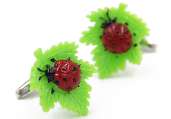 葉っぱ-付き-テントウムシ-昆虫-緑-赤色-カフスボタン-カラフル-男女-カフリングス-スーツ-人気-プレゼント-ギフト-昆虫-葉っぱ-カフス専門店