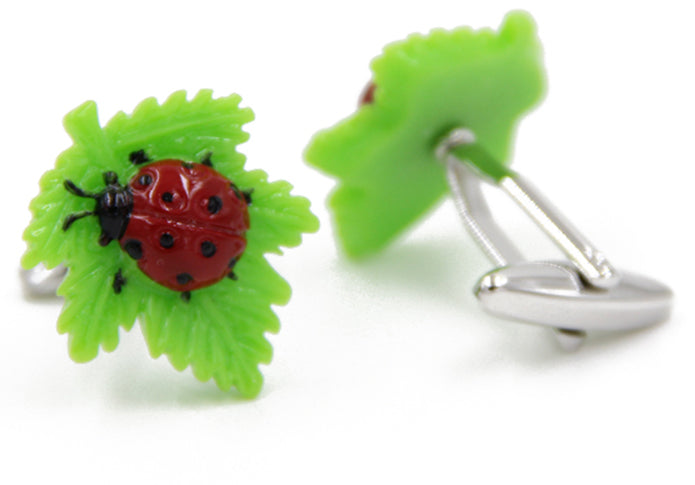 葉っぱ-付き-テントウムシ-昆虫-緑-赤色-カフスボタン-カラフル-男女-カフリングス-スーツ-人気-プレゼント-ギフト-昆虫-葉っぱ-カフス専門店
