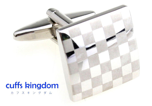 チェック-柄-カフスボタン-シンプル-単色-仕上げ-銀色系-男女-カフリングス-営業マン-おしゃれ-かわいい-結婚式-カジュアル-シンプル-スーツ-人気-プレゼント-ギフト-入園式-入学式-成人式