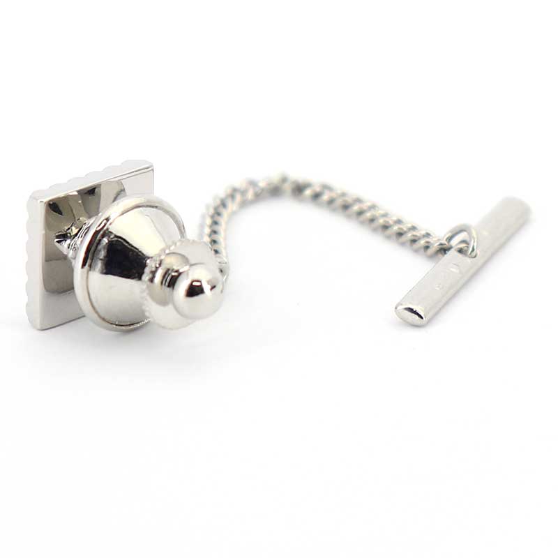 ■四角い ネクタイピン 【 銀色 】 （ タイタック ラペルピン ） チェーン付 ■ シルバー系 男女 カフリングス 営業マン