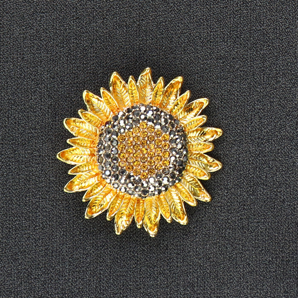 キラキラ ひまわり ブローチ イエロー レディース メンズ 花 結婚式 オフィス ブローチ ピン プレゼント 贈り物 おしゃれ エレガント カフス専門店