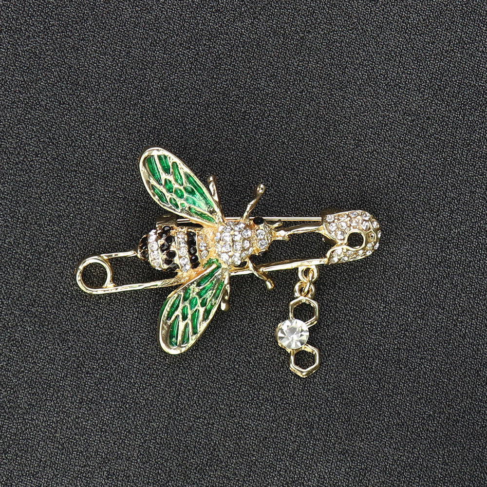 キラキラ 蜂ハチ ブローチ ファッション ブローチピン 可愛い おしゃれ アクセサリー プレゼント 贈り物 メンズ レディース 子供 ジュエリー カフス専門店