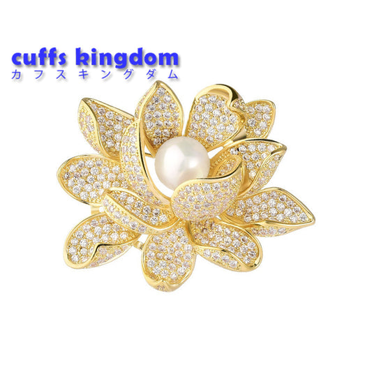 輝く ハスの花 ブローチ クリスタル ファッション コサージュ ピン エレガント 可愛い おしゃれ アクセサリー プレゼント 贈り物 メンズ レディース 子供 ジュエリー カフス専門店