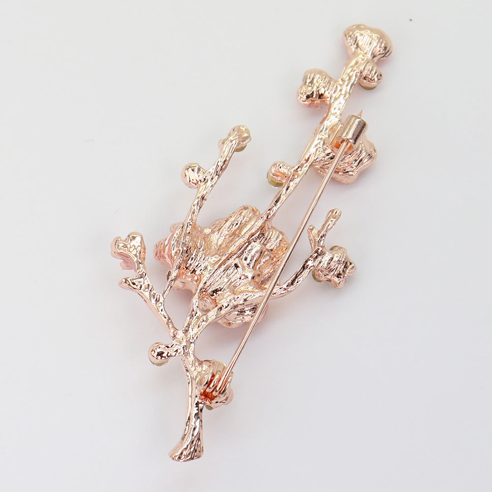 梅の花 ブローチ クリスタル レトロ ファッション コサージュ ピン エレガント 可愛い おしゃれ アクセサリー プレゼント 贈り物 メンズ レディース 子供 ジュエリー カフス専門店