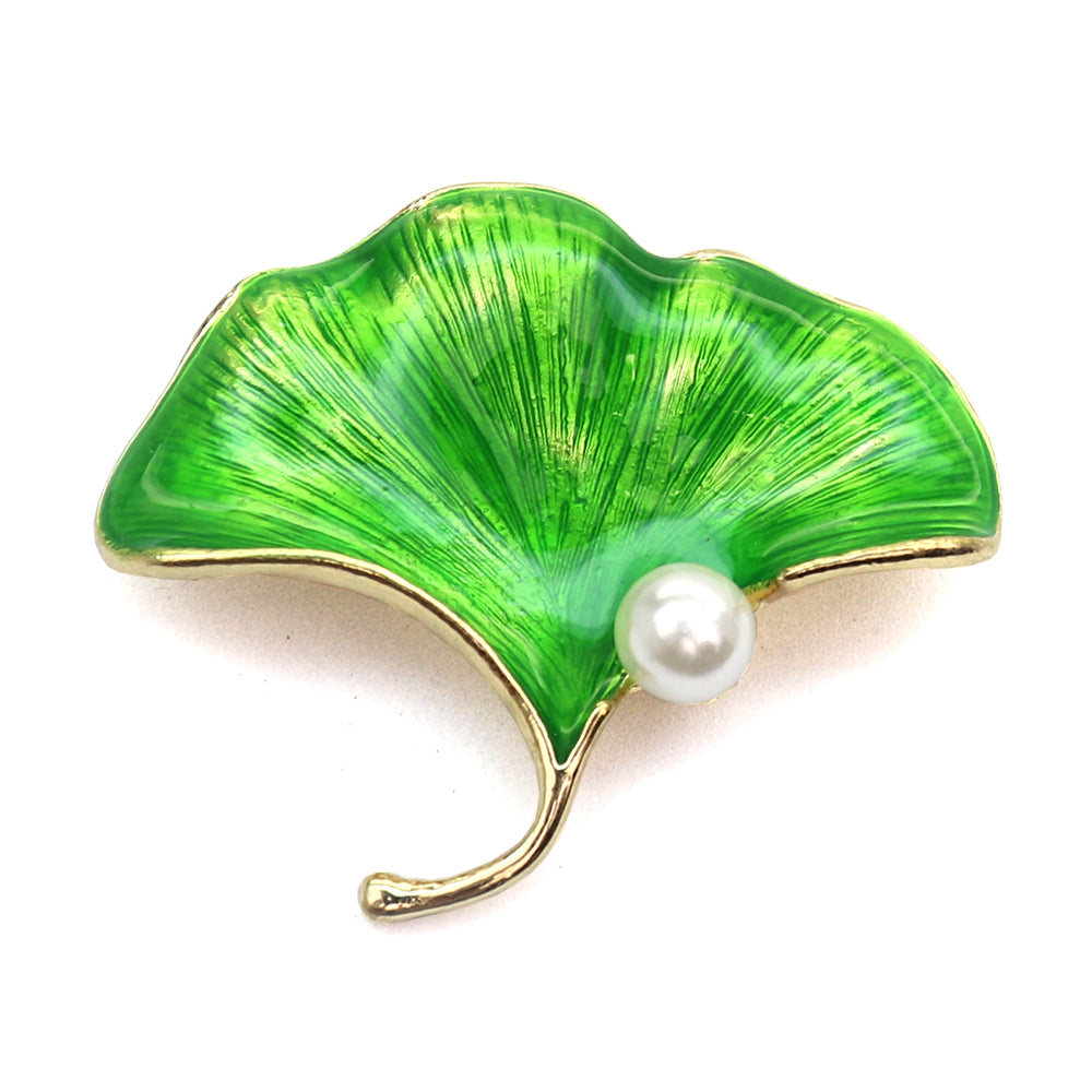 イチョウの葉 ブローチ グリーン ファッション コサージュ ピン エレガント 可愛い おしゃれ アクセサリー プレゼント 贈り物 メンズ レディース 子供 ジュエリー カフス専門店