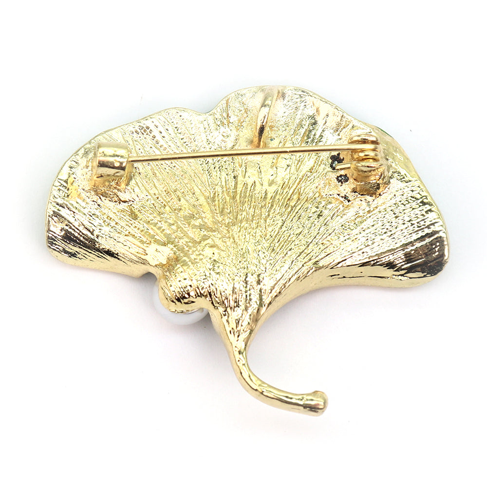 イチョウの葉 ブローチ グリーン ファッション コサージュ ピン エレガント 可愛い おしゃれ アクセサリー プレゼント 贈り物 メンズ レディース 子供 ジュエリー カフス専門店