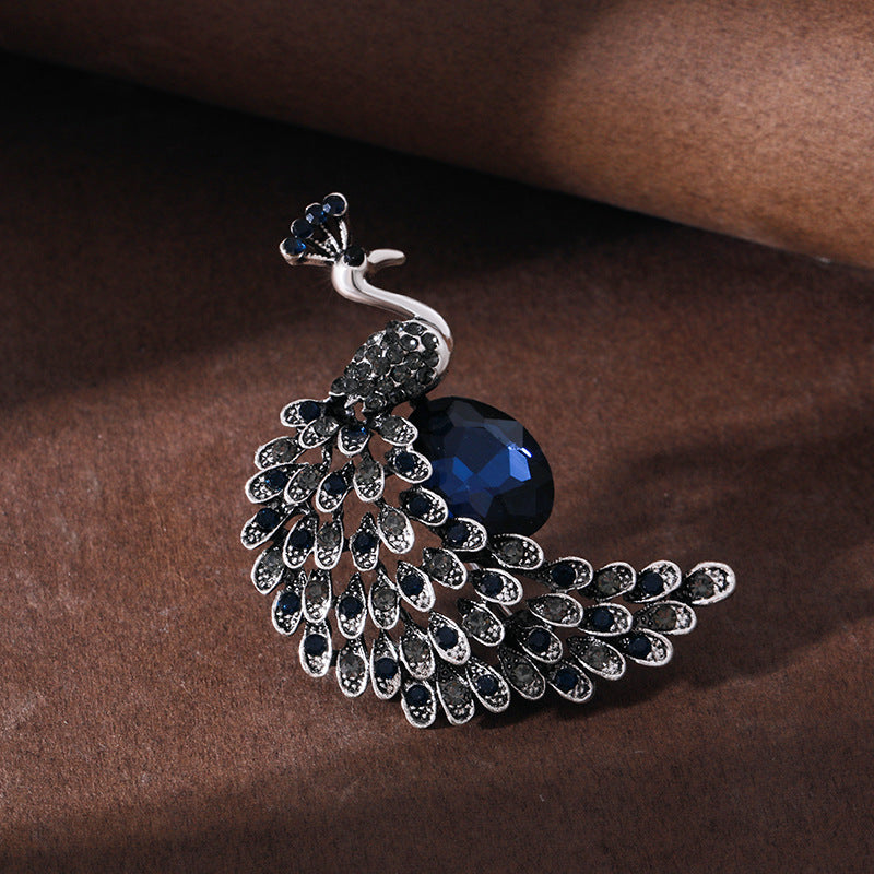 クジャク 孔雀 ブローチ レトロ ファッション コサージュ ピン エレガント 可愛い おしゃれ アクセサリー プレゼント 贈り物 メンズ レディース 子供 ジュエリー カフス専門店