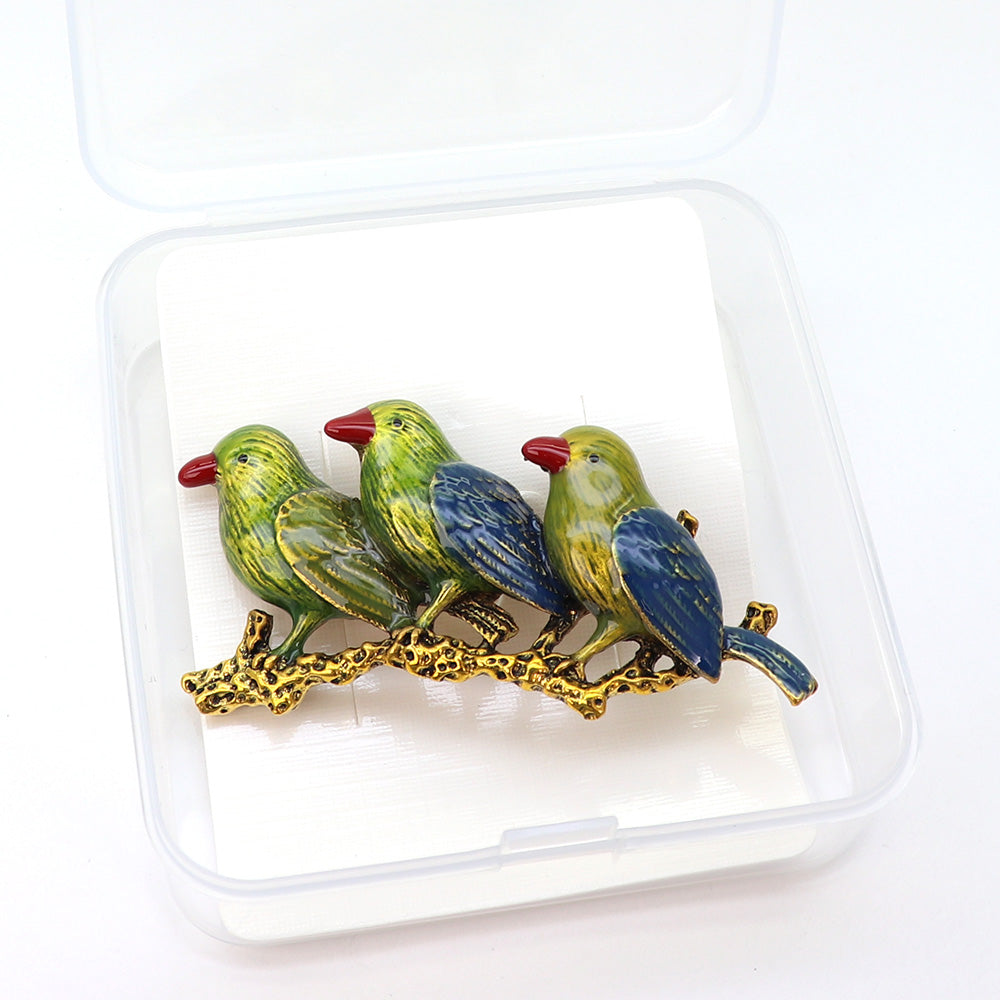 【送料無料】鳥 ブローチ ファッション ピン エレガント 可愛い おしゃれ アクセサリー プレゼント 贈り物 メンズ レディース 子供 ジュエリー カフス専門店