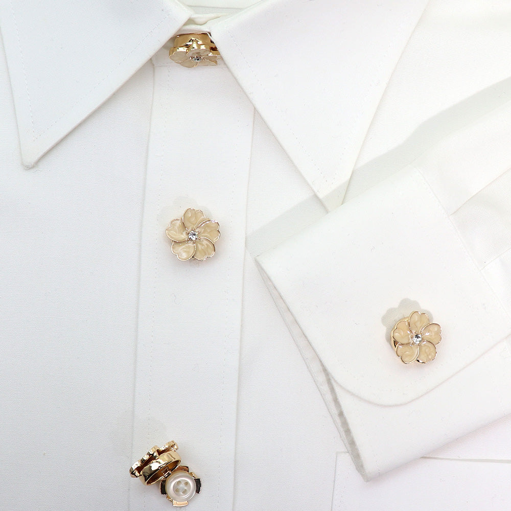 【ベージュ】お花 フラワー ボタンカバー かわいい 上品 メンズ レディース シャツ 鞄 帽子 小物 アクセサリー ギフト プレゼント パーティー 選べる カラー