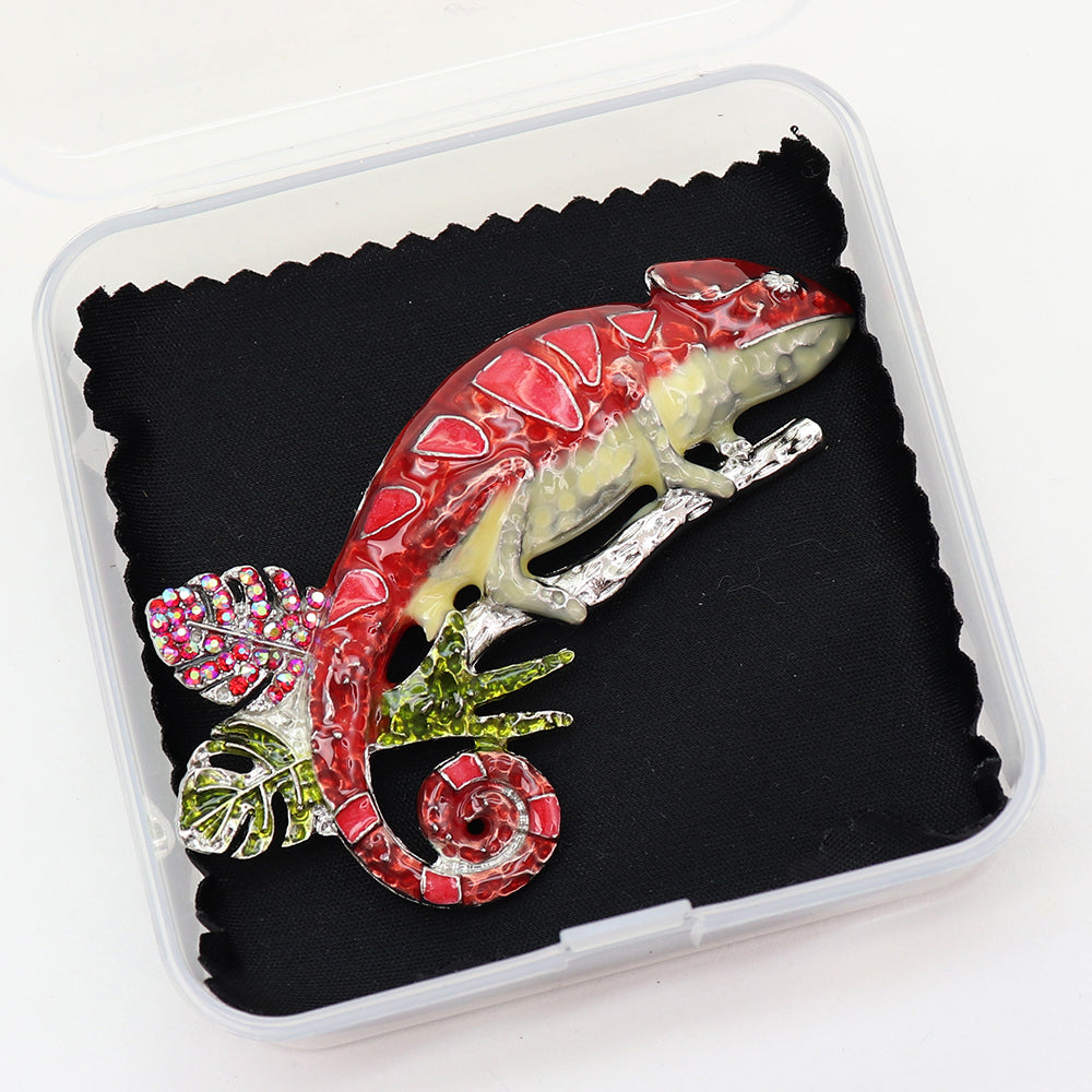 レッド カメレオン ブローチ ラインストーン 葉っぱ トカゲ 爬虫類 動物 アクセサリー 個性的 バッグ 帽子 ストール おしゃれ プレゼント ギフト