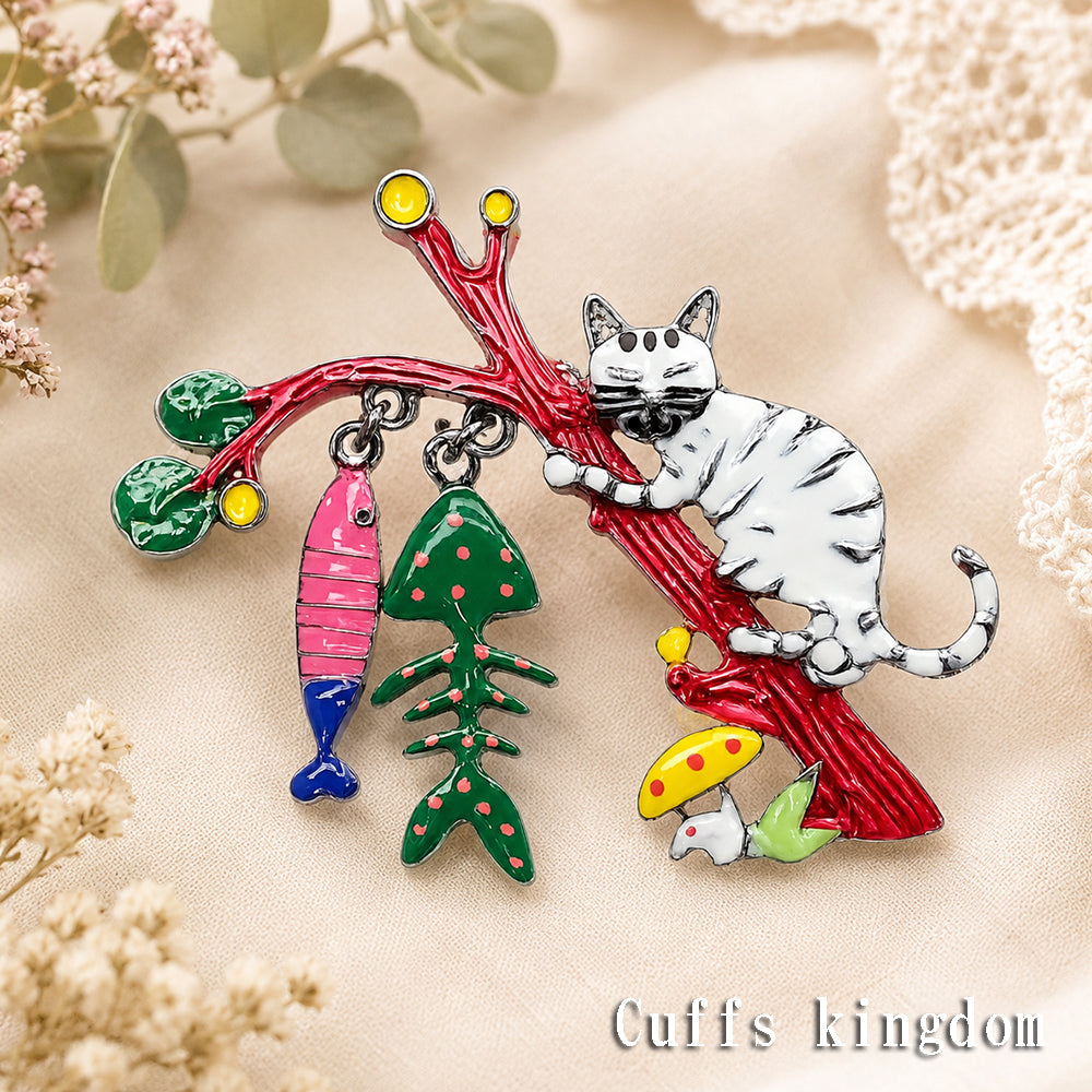 木 に 登る 猫 ブローチ ペンダント 2WAY ネコ キャット 魚 骨 枝 アニマル チャーム アクセサリー かわいい ユニーク バッグ 帽子 ストール ギフト 猫好き