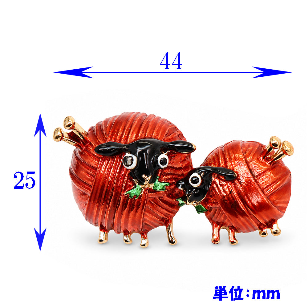 毛糸 羊 ひつじ 親子 ブローチ ペンダント 2WAY レッド ブラック 動物 アニマル かわいい おしゃれ アクセサリー バッグ 帽子 ストール プレゼント ギフト